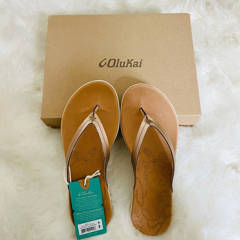 Olukai Honu Flip Flops gold/copper brand new